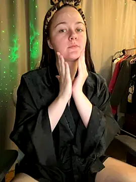 Snapshot of Cuty_Kitty chatting on November 2025 04:33:02 AM Cuty Kitty online show from November 2025 04:33:02 AM