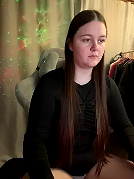 Snapshot of Cuty_Kitty chatting on December 2025 11:21:01 PM Cuty Kitty online show from December 2025 11:21:01 PM