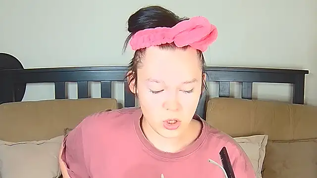 Snapshot of Derek_Carter chatting on November 2025 12:27:02 PM Derek Carter online show from November 2025 12:27:02 PM