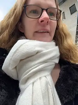 Snapshot of Bikergirl_97 chatting on November 2025 11:54:02 AM Bikergirl 97 online show from November 2025 11:54:02 AM