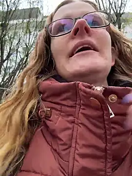 Snapshot of Bikergirl_97 chatting on December 2025 11:48:01 AM Bikergirl 97 online show from December 2025 11:48:01 AM