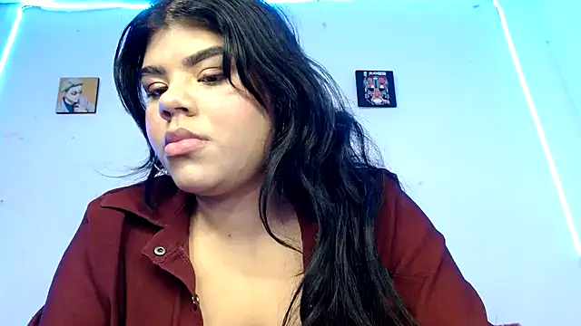 Snapshot of samantha-pettie chatting on May 2026 11:02:01 PM samantha-pettie online show from May 2026 11:02:01 PM