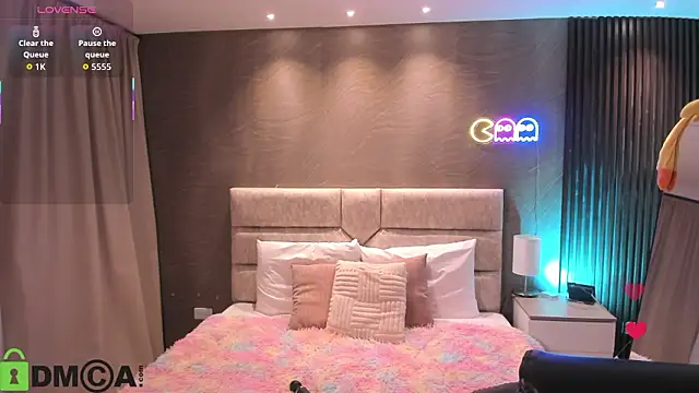 Arinextdoor online show from March 2026 09:14:01 PM