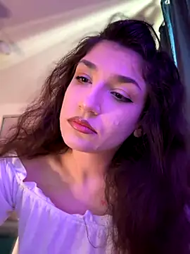 Snapshot of ScarletBloom_ chatting on October 2025 11:55:01 AM ScarletBloom online show from October 2025 11:55:01 AM