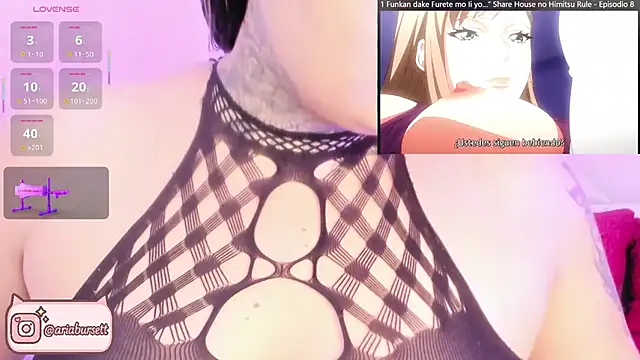 AriaBursett online show from October 2025 05:01:01 PM