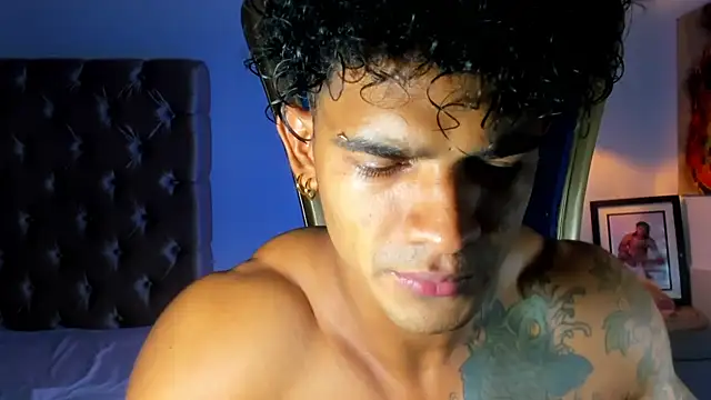antonio  444 online show from May 2026 12:27:02 AM