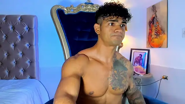antonio  444 online show from May 2026 06:25:01 PM
