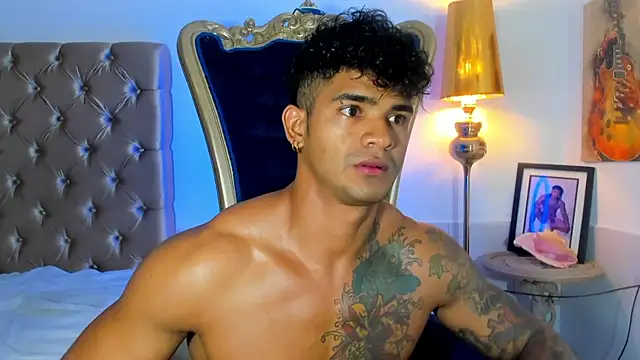 antonio  444 online show from May 2026 09:11:02 PM