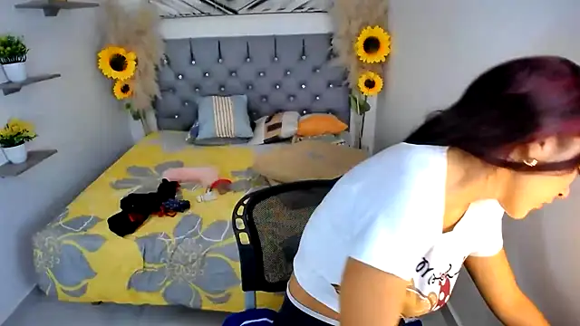 wild couple sex 69 online show from May 2026 01:39:02 PM