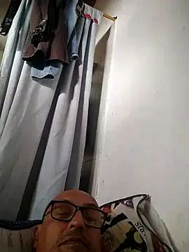 jorge406 online show from November 2025 05:56:02 PM