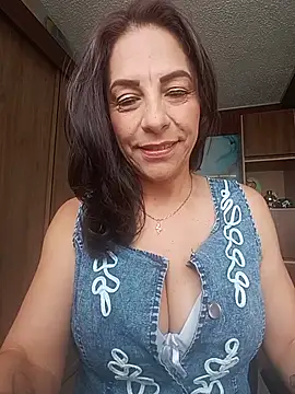  Kamy Hot online show from July 2026 05:38:01 PM