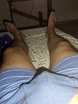 Snapshot of ScuffingBungalow chatting on November 2025 03:17:01 AM ScuffingBungalow online show from November 2025 03:17:01 AM