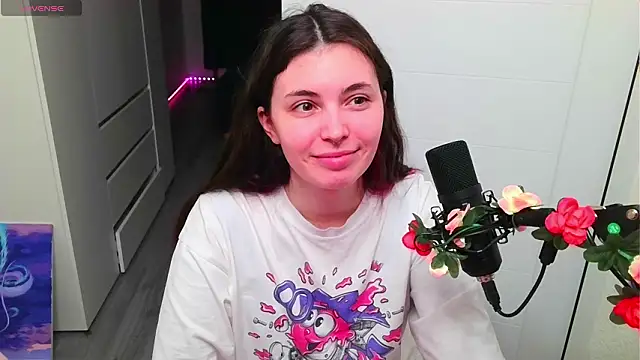 peachyness online show from February 2026 09:57:02 PM