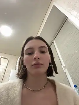 Snapshot of ZariaFlame chatting on February 2026 11:03:02 PM ZariaFlame online show from February 2026 11:03:02 PM