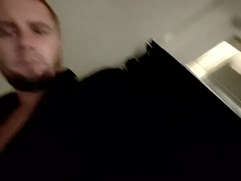 Vladyslav30 online show from October 2025 10:34:02 PM