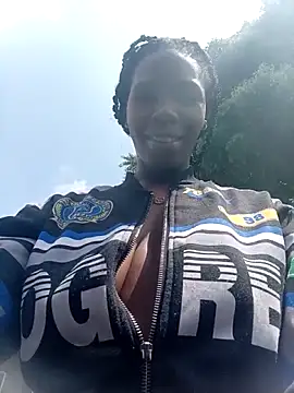 Snapshot of GoldSnowXxX chatting on September 2025 09:36:02 AM GoldSnowXxX online show from September 2025 09:36:02 AM