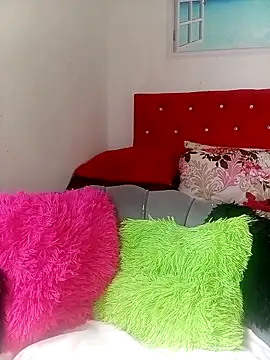 GoldSnowXxX online show from April 2026 02:58:01 PM