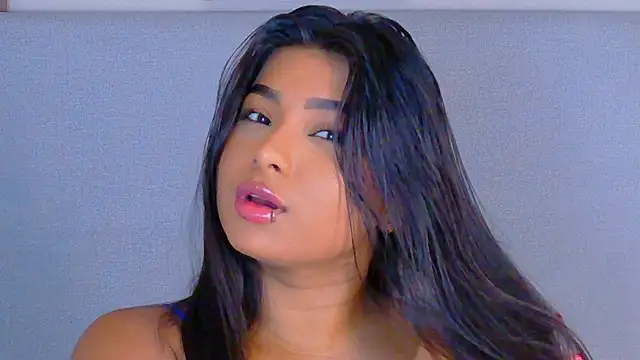 LanaRozz online show from April 2026 07:31:01 PM