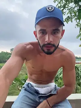 Jacksonfranco online show from May 2026 10:58:01 PM