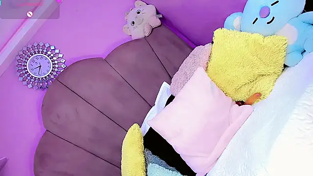 ShantyMillan online show from March 2026 01:04:02 PM