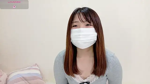 Snapshot of mana-chan chatting on September 2025 04:17:01 AM mana-chan online show from September 2025 04:17:01 AM