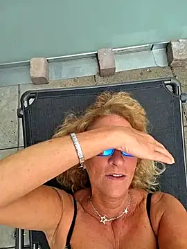 HotWifeLyn68 online show from July 2026 12:01:02 PM