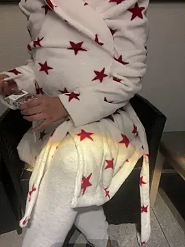 Snapshot of eli5566 chatting on October 2025 12:09:02 AM eli5566 online show from October 2025 12:09:02 AM