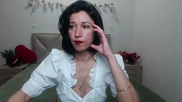 CameronEnns online show from April 2026 12:44:02 PM