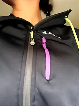 Snapshot of Flacidas chatting on November 2025 09:31:01 AM Flacidas online show from November 2025 09:31:01 AM