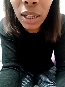 Snapshot of Flacidas chatting on November 2025 03:22:02 PM Flacidas online show from November 2025 03:22:02 PM