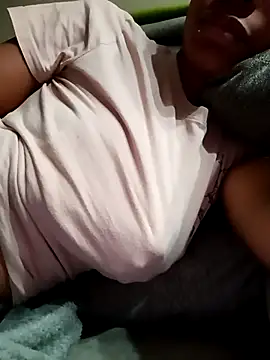 Snapshot of Flacidas chatting on November 2025 09:36:01 PM Flacidas online show from November 2025 09:36:01 PM