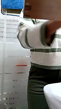 Snapshot of Flacidas chatting on February 2026 10:01:01 AM Flacidas online show from February 2026 10:01:01 AM