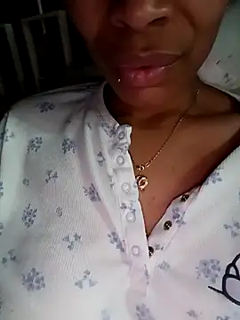 Snapshot of Flacidas chatting on February 2026 10:08:01 PM Flacidas online show from February 2026 10:08:01 PM