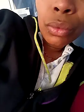 Snapshot of Flacidas chatting on February 2026 08:35:01 AM Flacidas online show from February 2026 08:35:01 AM