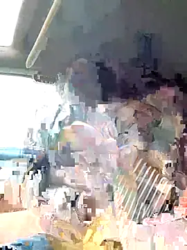 Snapshot of MiraReach chatting on November 2025 02:03:02 AM MiraReach online show from November 2025 02:03:02 AM