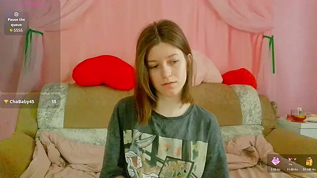 Marinaxmonroe online show from April 2026 12:29:02 PM