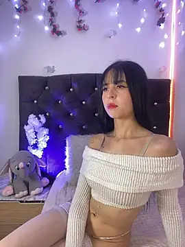 Lia  1 online show from November 2025 07:49:02 PM