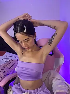 Lia  1 online show from February 2026 01:10:01 PM