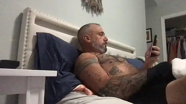 tattedNitalian online show from February 2026 01:32:01 AM