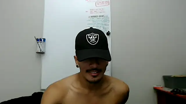 Snapshot of tanjir020 chatting on February 2026 06:34:02 PM tanjir020 online show from February 2026 06:34:02 PM