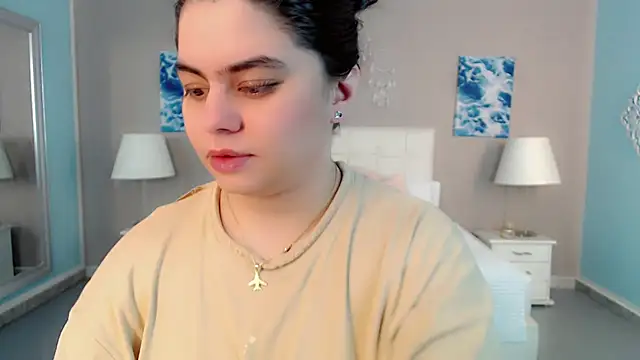 maddissonivanova online show from March 2026 06:52:01 PM