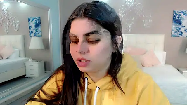 maddissonivanova online show from April 2026 07:36:01 PM