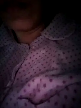 Snapshot of Miss-Lynda chatting on November 2025 08:22:01 PM Miss-Lynda online show from November 2025 08:22:01 PM