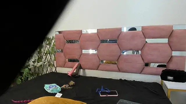 Amalia Bigass online show from May 2026 01:41:01 PM