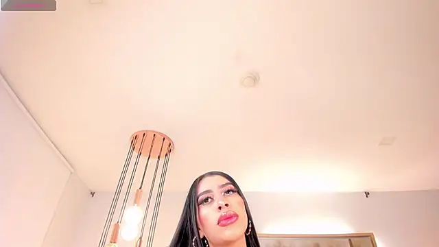 Snapshot of LeahLombardi_ chatting on January 2026 03:42:02 AM LeahLombardi online show from January 2026 03:42:02 AM