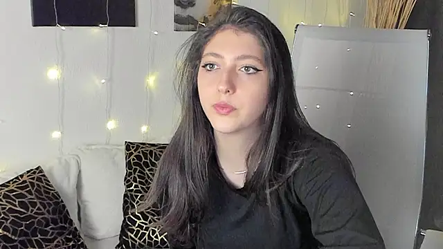 Mary Miiller online show from September 2025 08:49:01 AM