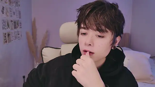 Snapshot of PaulTexx chatting on November 2025 06:54:01 PM PaulTexx online show from November 2025 06:54:01 PM