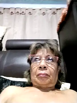 OliviaMorris1 online show from May 2026 11:55:01 PM