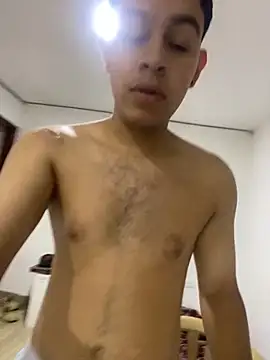 dominant boy77 online show from October 2025 01:20:01 PM