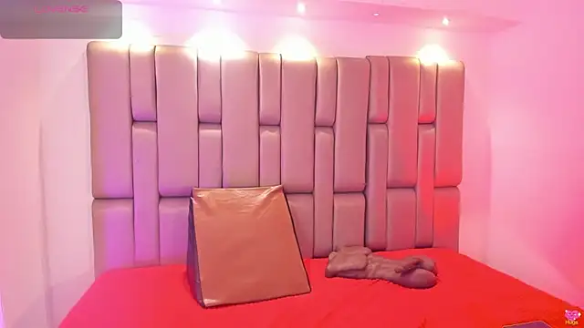 Sol Vanegas online show from February 2026 12:53:02 PM